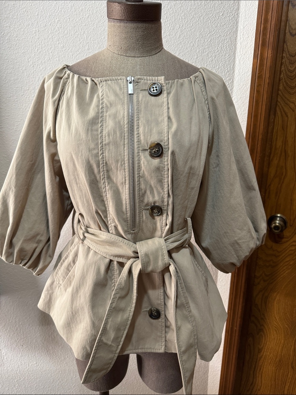 BCBGMaxAzria Beige Belted Trench Coat Jacket